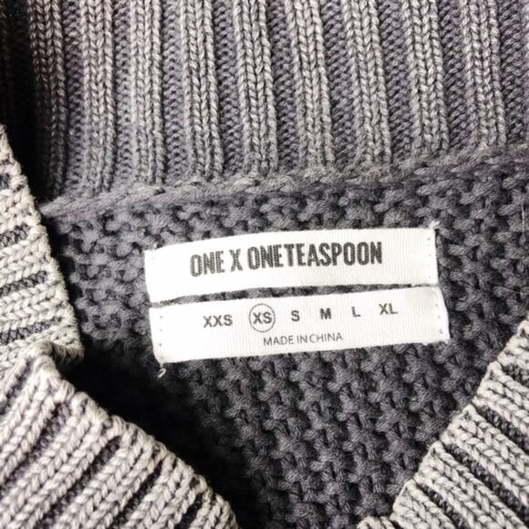 One Teaspoon XS NWOT Women Gray Knit Mock Long Sleeve Sweater Dress - Picture 5 of 7